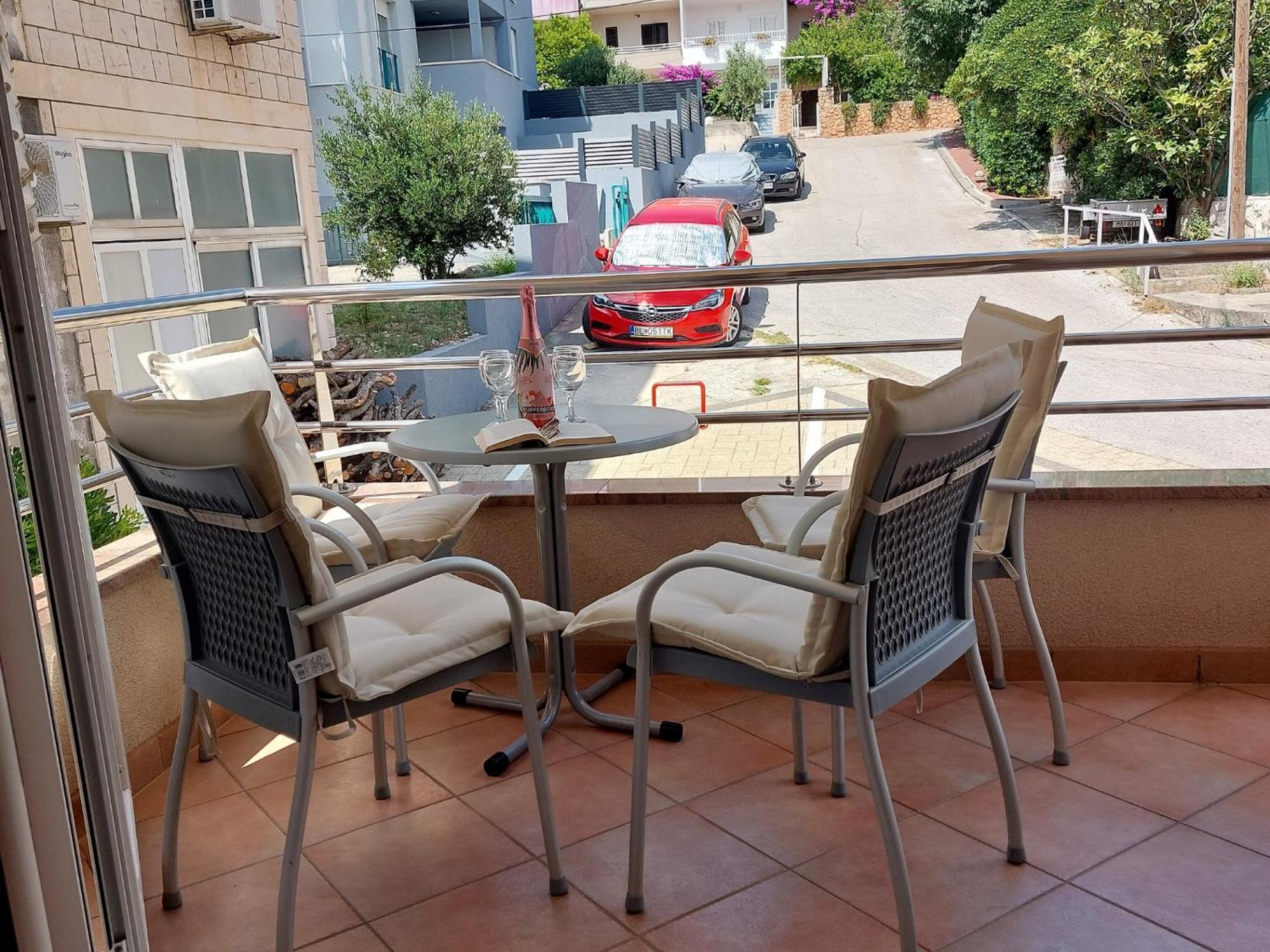 Apartmani Katarina Макарска Экстерьер фото